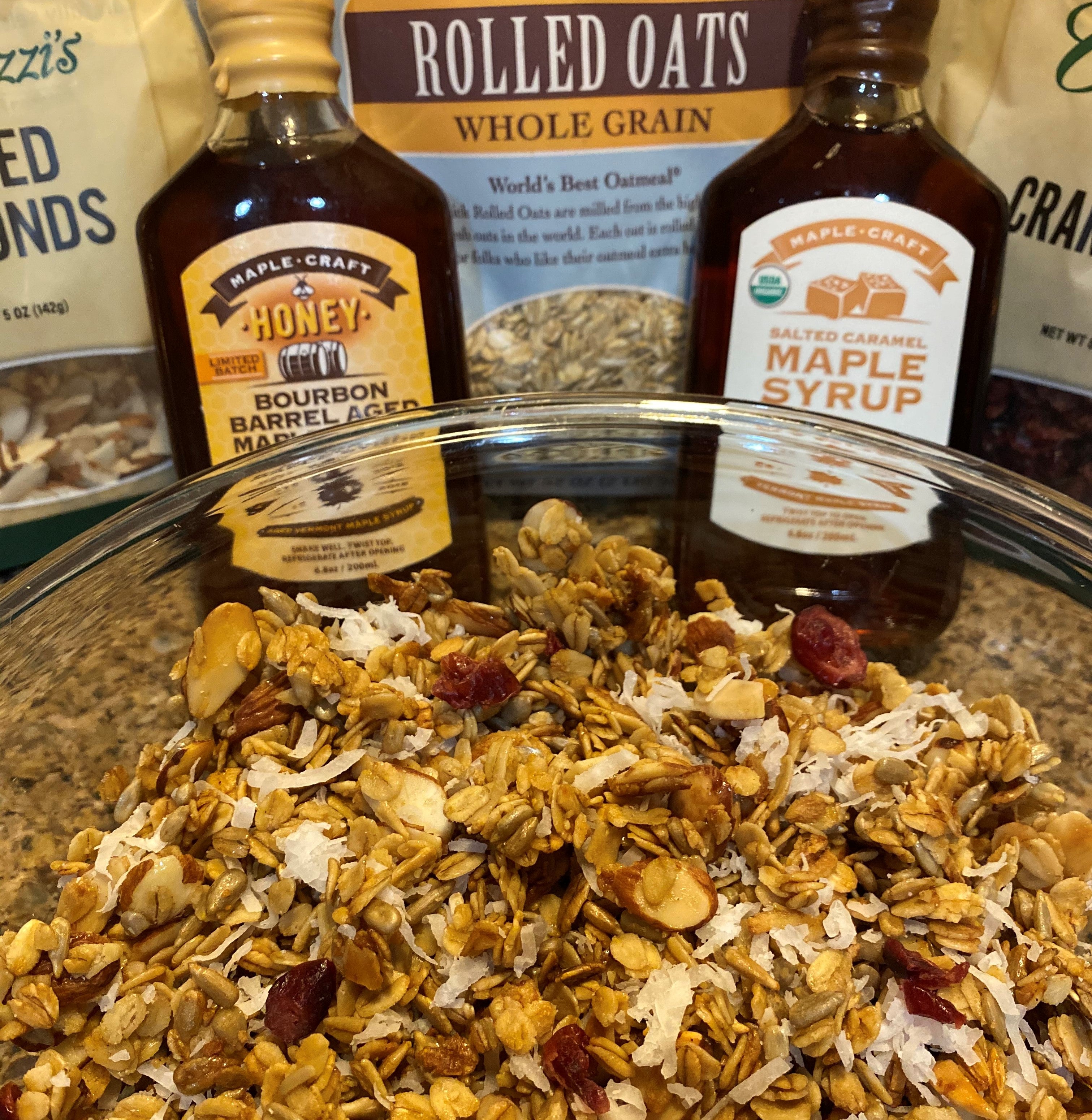 MAPLE CRAFT GRANOLA